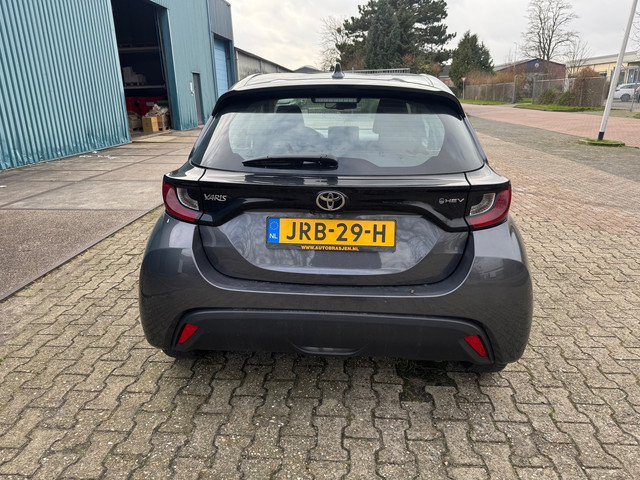 Foto 5 van Toyota Yaris 1.5 Hybrid 115 Active