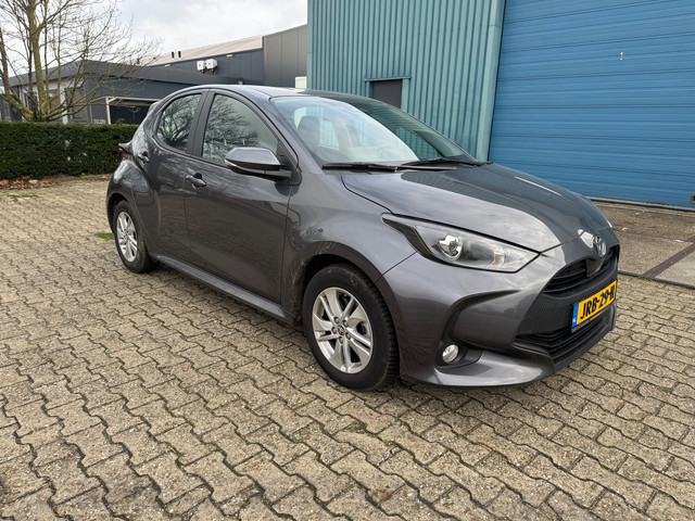 Foto 9 van Toyota Yaris 1.5 Hybrid 115 Active