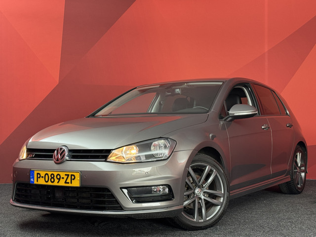Foto 7 van Volkswagen Golf 1.2 TSI Business Edition R Connected | Stoelverwarming | Massage | Navi |