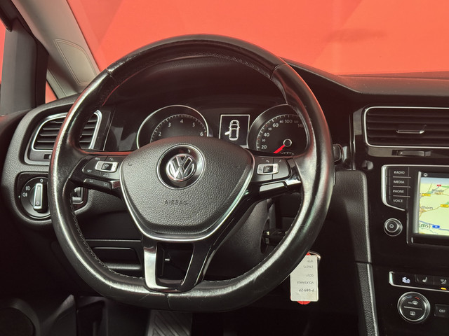 Foto 8 van Volkswagen Golf 1.2 TSI Business Edition R Connected | Stoelverwarming | Massage | Navi |