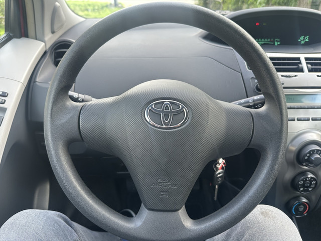 Foto 10 van Toyota Yaris 1.3 VVTi Comfort AIRCO/EL RAMEN/DEALER ONDERHOUD