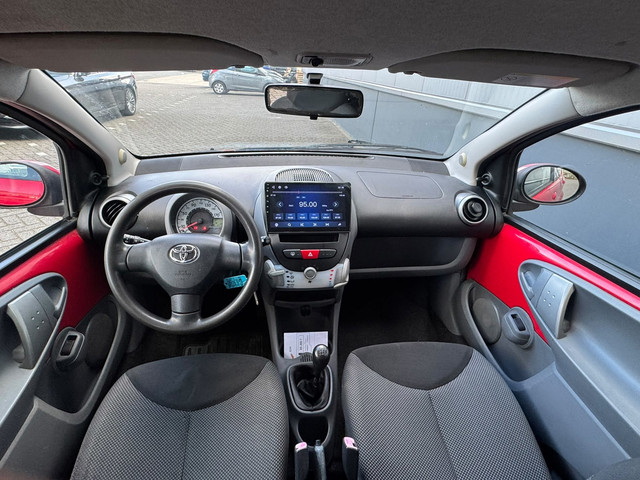 Foto 10 van Toyota Aygo 1.0-12V carplay nieuwe apk 134731km
