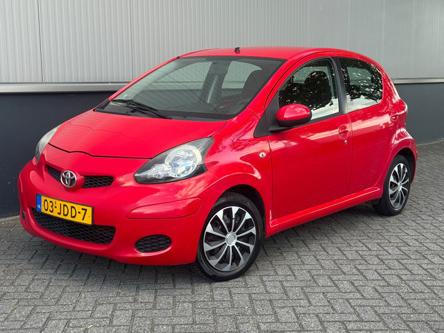 Foto 5 van Toyota Aygo 1.0-12V carplay nieuwe apk 134731km