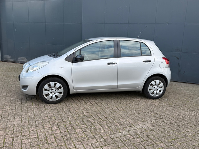 Foto 5 van Toyota Yaris 1.3 VVTi Comfort
