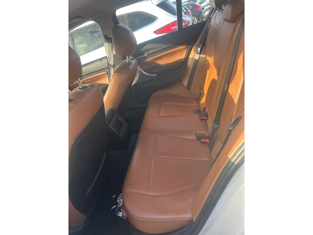 Foto 6 van BMW 1-serie 116i Business | 2012 | Benzine | Handgeschakeld | SCHADE AUTO |