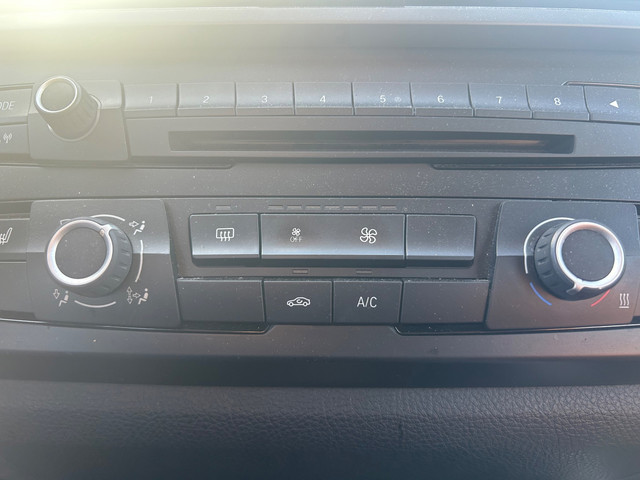 Foto 2 van BMW 1-serie 116i Business | 2012 | Benzine | Handgeschakeld | SCHADE AUTO |