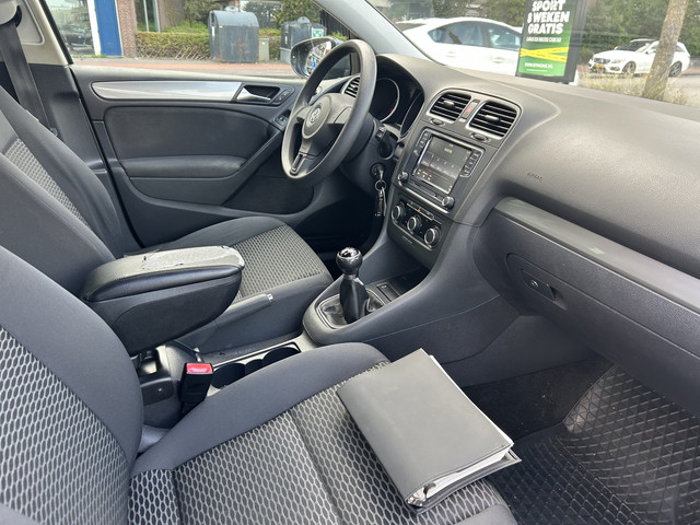 Foto 3 van Volkswagen Golf 1.2 TSI Comfortline BlueMotion 5 Deurs airco applecar play