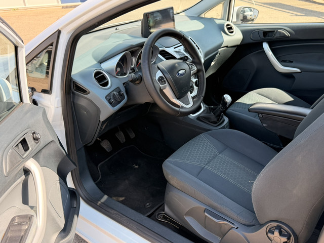 Foto 9 van Ford Fiesta 1.25 Sensation Edition, AIRCO(CLIMA), CRUISE CONTROL, PARKEERSENSOREN, BLUETOOTH-RADIO-C