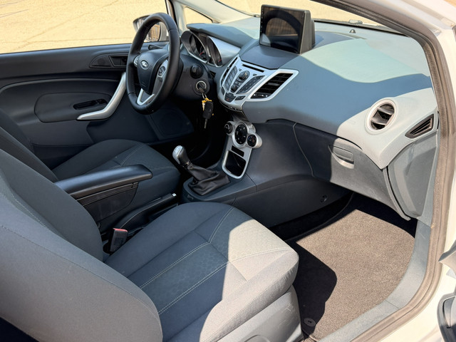 Foto 6 van Ford Fiesta 1.25 Sensation Edition, AIRCO(CLIMA), CRUISE CONTROL, PARKEERSENSOREN, BLUETOOTH-RADIO-C