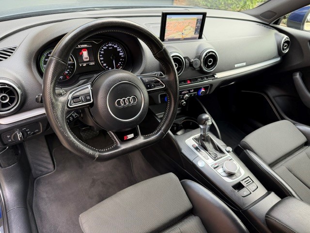 Foto 6 van Audi A3 Sportback 1.4 e-tron PHEV S-line Ambition Pro Line plus,automaat APK tot 11-2027. NAP 227.20