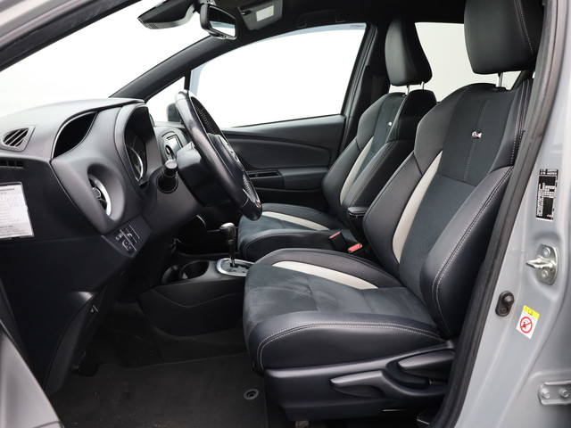Foto 5 van Toyota Yaris 1.5 Hybrid GR-Sport Prijs Rijklaar!!