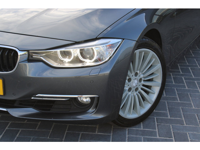 Foto 6 van BMW 3-serie Touring 328i High Executive, H/K, Leder, Pano, Adaptive Cruise Control, Verwarmde achter