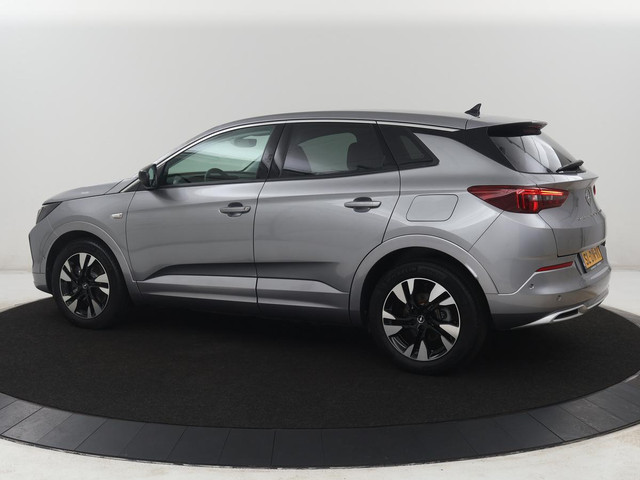 Opel Grandland 1.2 Turbo | Automaat | Apple Carplay | Dodehoek Ass. | Stuurwielverwarming | Camera |
