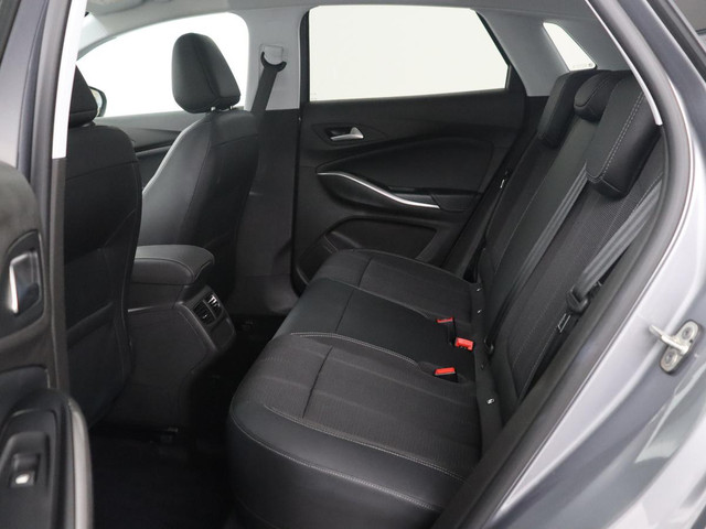 Foto 5 van Opel Grandland 1.2 Turbo | Automaat | Apple Carplay | Dodehoek Ass. | Stuurwielverwarming | Camera |