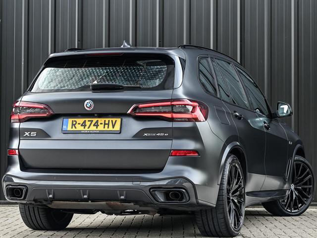 Foto 10 van BMW X5 xDrive45e High Executive Panoramadak | M-Performance Seats | NL-Auto | Dealeronderhouden | Ca