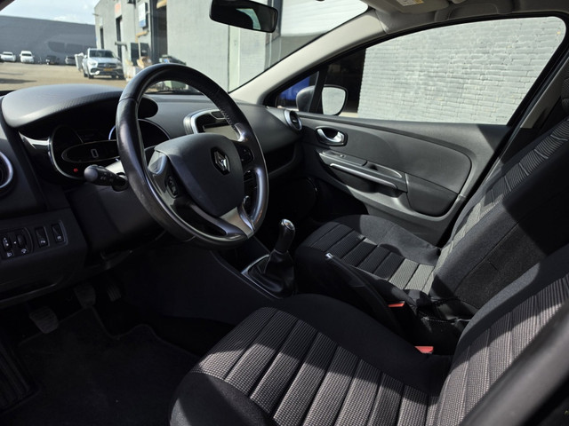 Foto 6 van Renault Clio Estate 1.5 dCi Night&Day Navi/Bluetooth/Airco ✅