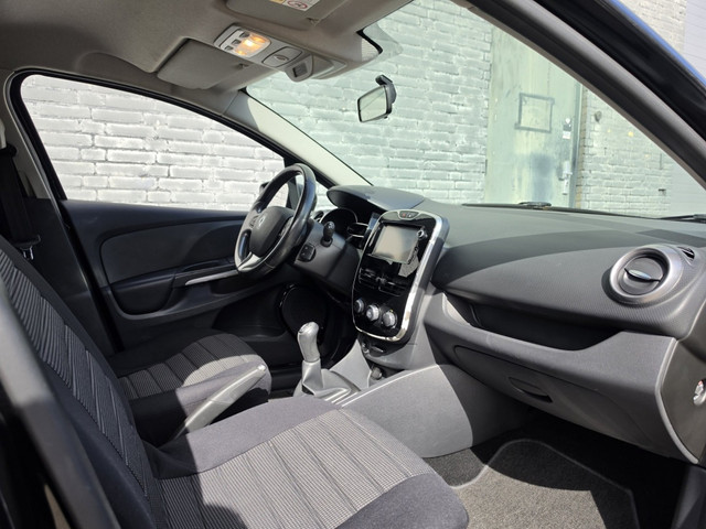Foto 9 van Renault Clio Estate 1.5 dCi Night&Day Navi/Bluetooth/Airco ✅