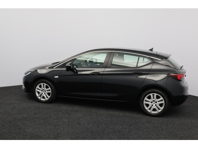 Foto 9 van Opel Astra 1.4 Turbo Business+/ 5-Drs/ 150PK!/ DAB+/ Apple + Android/ Navi/ PDC V+A/ Airco/ Cruise/