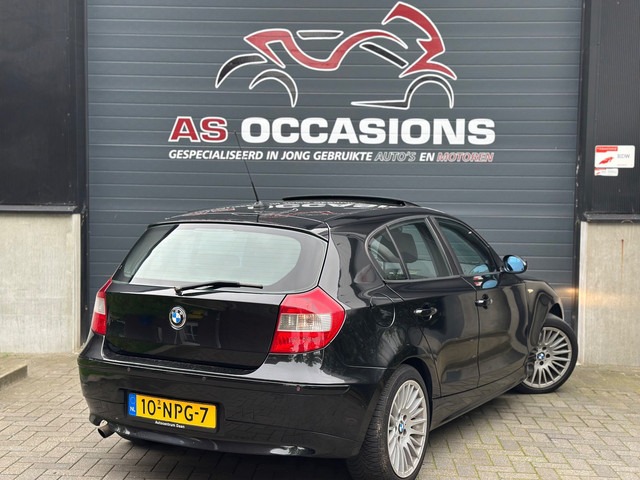 Foto 5 van BMW 1-serie 118d Business Line - Pano - Stoelvw - Airco