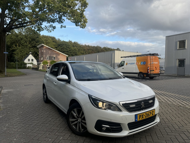 Foto 2 van Peugeot 308 1.6HDI PANO XENON LANE STOELV FULL (bj 2017)