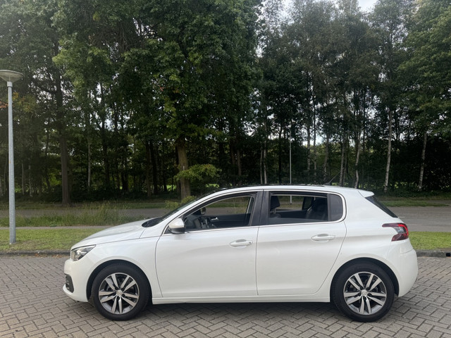 Foto 9 van Peugeot 308 1.6HDI PANO XENON LANE STOELV FULL (bj 2017)