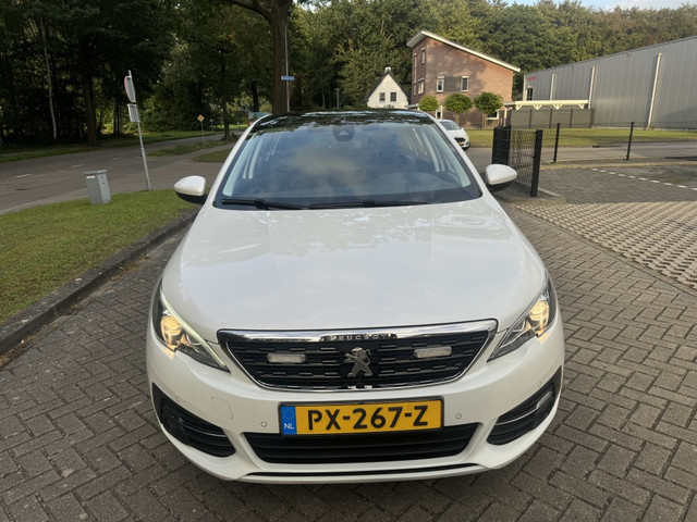 Peugeot 308 1.6HDI PANO XENON LANE STOELV FULL (bj 2017)