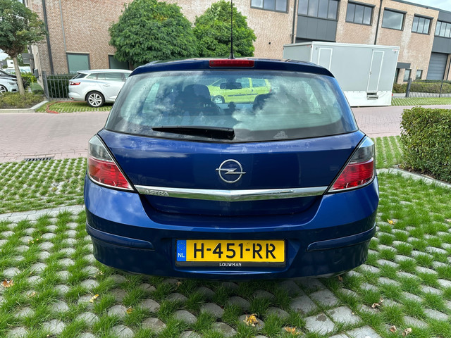 Foto 9 van Opel Astra MET AIRCO & EVT NIEUW APK!