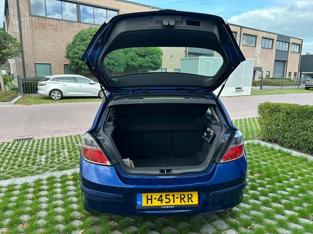 Foto 8 van Opel Astra MET AIRCO & EVT NIEUW APK!