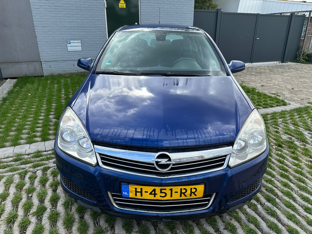 Foto 5 van Opel Astra MET AIRCO & EVT NIEUW APK!