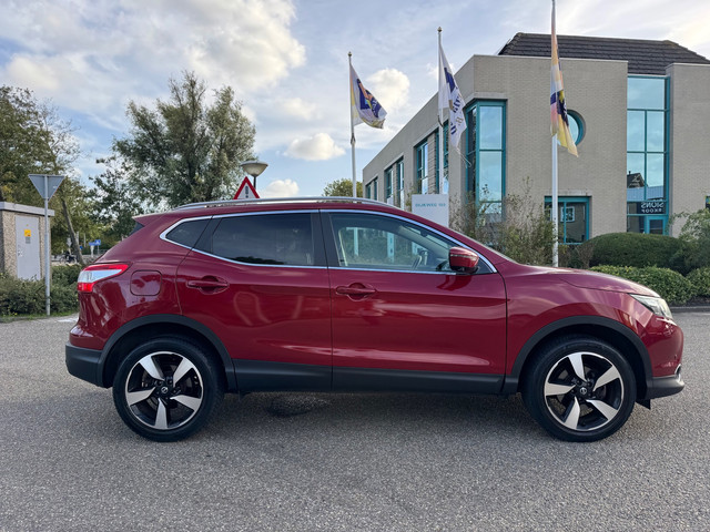 Foto 5 van Nissan Qashqai 1.2 Tekna 17" / automaatbak.vervangen / camera / navi / pano / airco / cruise.cont /