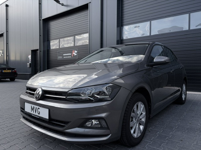 Foto 3 van Volkswagen Polo 1.0 TSI Highline|95PK|stoel verw|Bluetooth|PDC|LMV|1e eig|