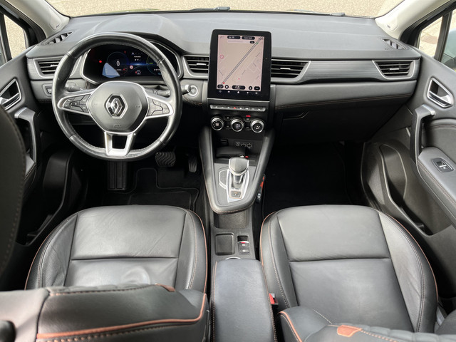 Foto 3 van Renault Captur 1.6 E-Tech Plug-in Hybrid 160PK Initiale Paris / Trekhaak / 360 Camera / Stoeverw. /
