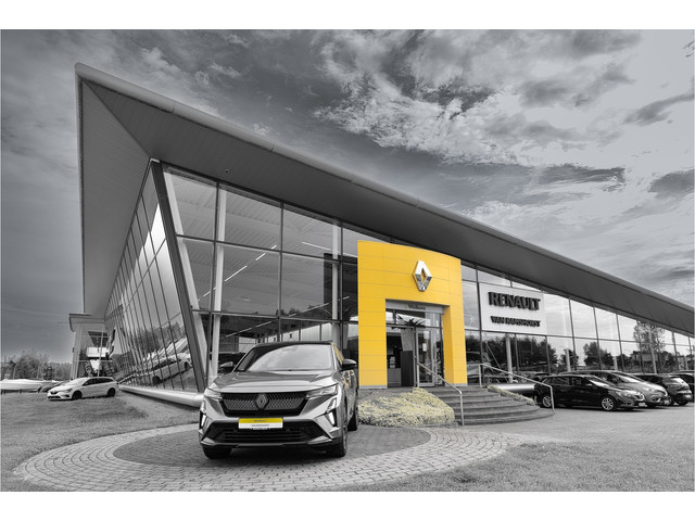Foto 6 van Renault Captur 1.6 E-Tech Plug-in Hybrid 160PK Initiale Paris / Trekhaak / 360 Camera / Stoeverw. /