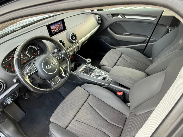 Foto 4 van Audi A3 Sportback 1.2 TFSI Ambition Pro Line / Navigatie / Airco / NAP / Inruil Mog.