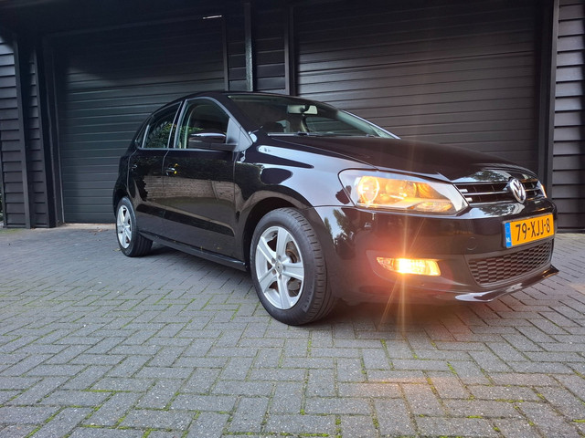 Foto 8 van Volkswagen Polo 1.2 TSI Comfortline DSG automaat Carplay 1e eig etc