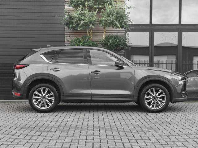 Foto 5 van Mazda CX-5 2.0 SkyActiv-G 165 Luxury Leer ACC Navi 19 inch Velgen