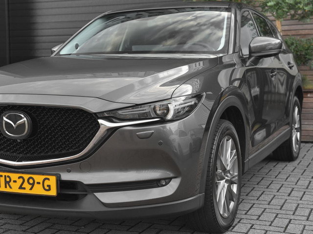 Foto 8 van Mazda CX-5 2.0 SkyActiv-G 165 Luxury Leer ACC Navi 19 inch Velgen