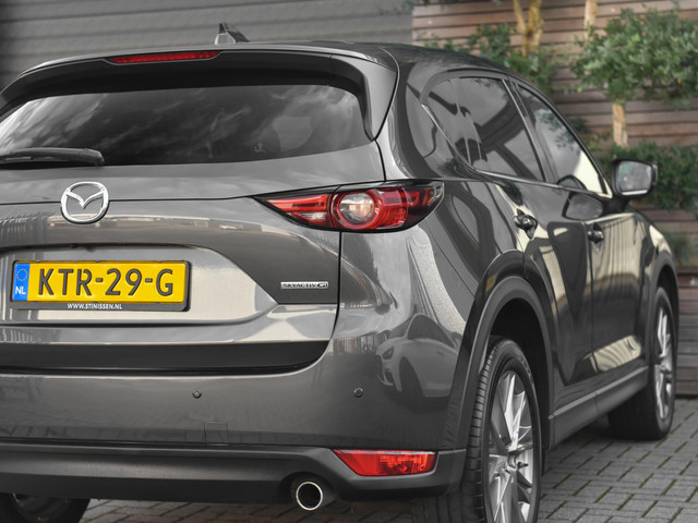 Foto 9 van Mazda CX-5 2.0 SkyActiv-G 165 Luxury Leer ACC Navi 19 inch Velgen
