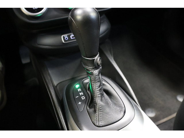 Foto 10 van Fiat 500 X 1.4 Turbo MultiAir Lounge |AUT|Panoramadak|