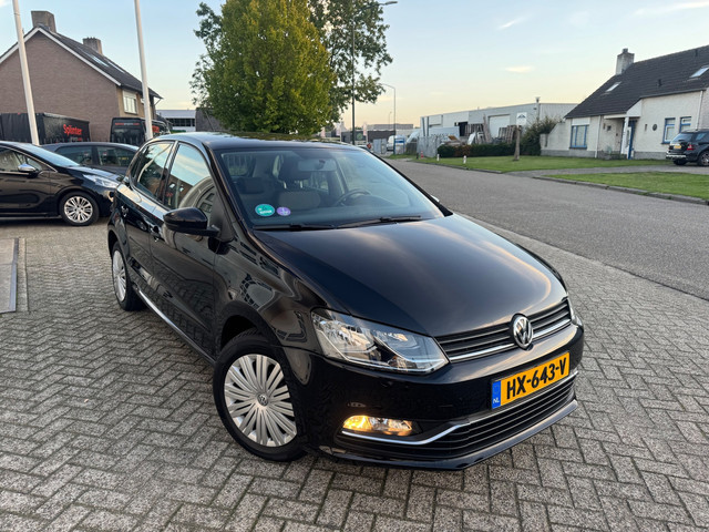 Foto 4 van Volkswagen Polo 1.0 Comfortline Airco, Navigatie,Cruise