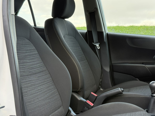 Foto 6 van Kia Picanto 1.0 CVVT | Nieuwstaat | Cruise Control | Airco | Bluetooth