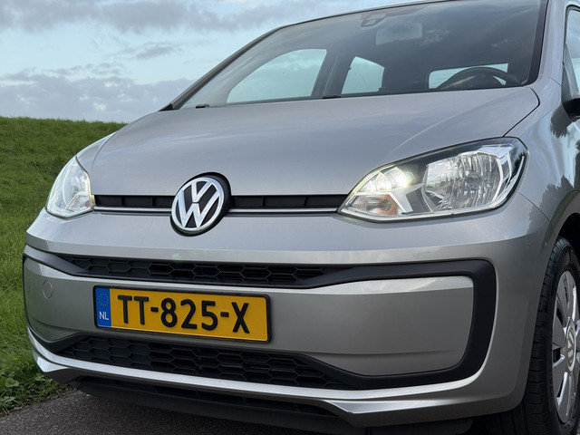 Foto 2 van Volkswagen Up! 1.0 BMT move up! | DAB | LED | NAP | BT