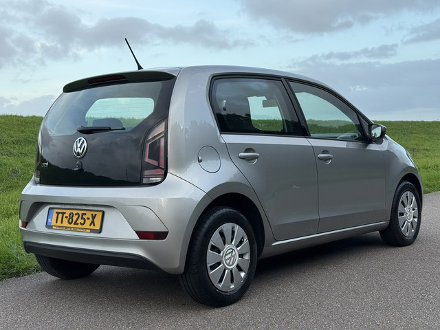 Foto 4 van Volkswagen Up! 1.0 BMT move up! | DAB | LED | NAP | BT