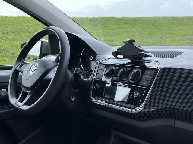 Foto 6 van Volkswagen Up! 1.0 BMT move up! | DAB | LED | NAP | BT