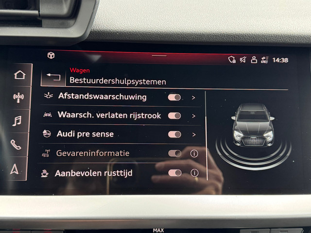 Foto 9 van Audi A3 Limousine 30 TFSI AUTOMAAT * Carplay * Climate Control * Parkeersensoren *