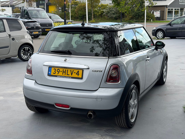 Foto 6 van Mini 3-Deurs 1.6 Cooper Chili/ airco/ cruise/ dealer onderhouden/ NAP/motor pas vervangen/6 maanden