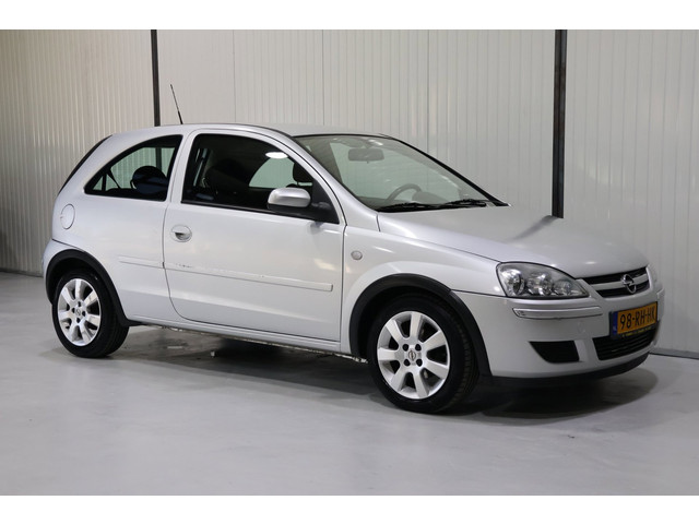 Foto 3 van Opel Corsa 1.2-16V Full Rhythm AIRCO - NWE APK - RIJDT PRIMA!