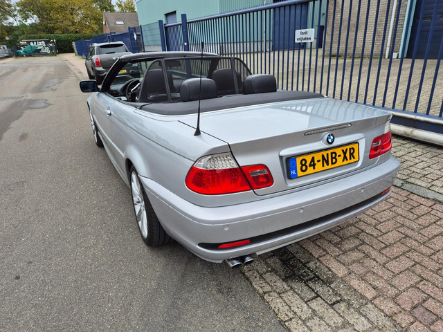 Foto 7 van BMW 3-serie Cabrio 320Ci AUT. *CLIMA*LEER*18 INCH* ZEER MOOI