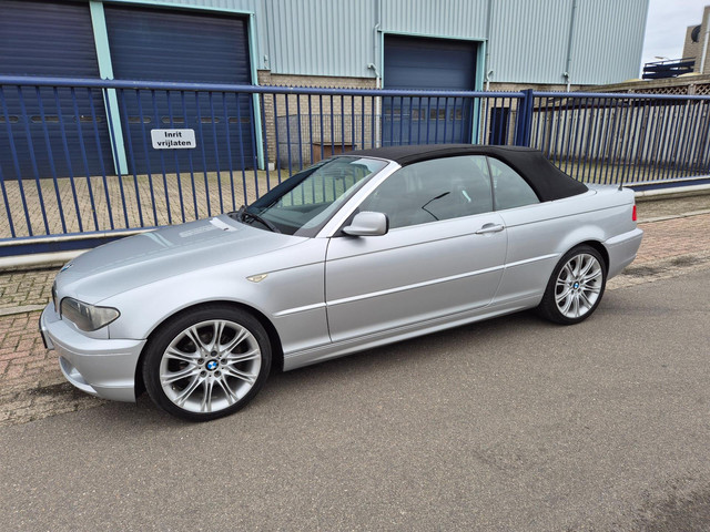 Foto 6 van BMW 3-serie Cabrio 320Ci AUT. *CLIMA*LEER*18 INCH* ZEER MOOI