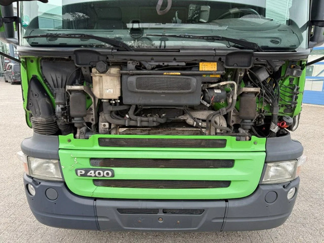 Foto 8 van Scania P400 / RETARDER / GERMAN TRUCK / LIFT+LENKACHSE / 3 COMPARTIMENTS / 20540 LITER TOTAL / AIRCO